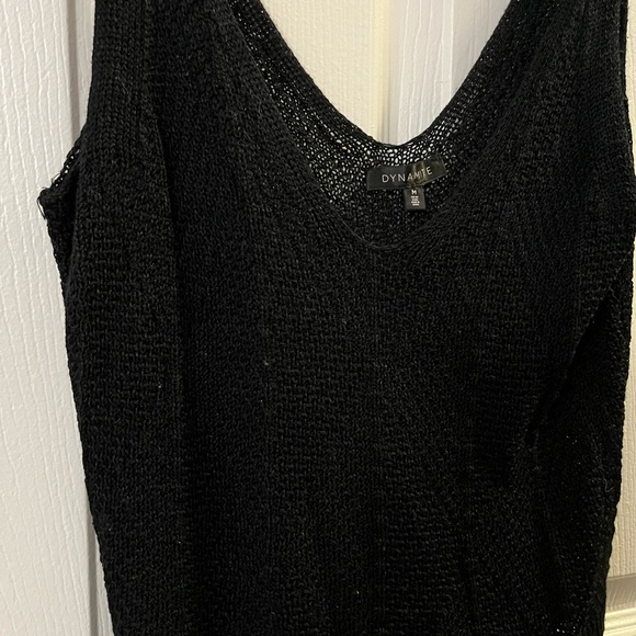 Dynamite black knit cropped tank top - Picture 3 of 3